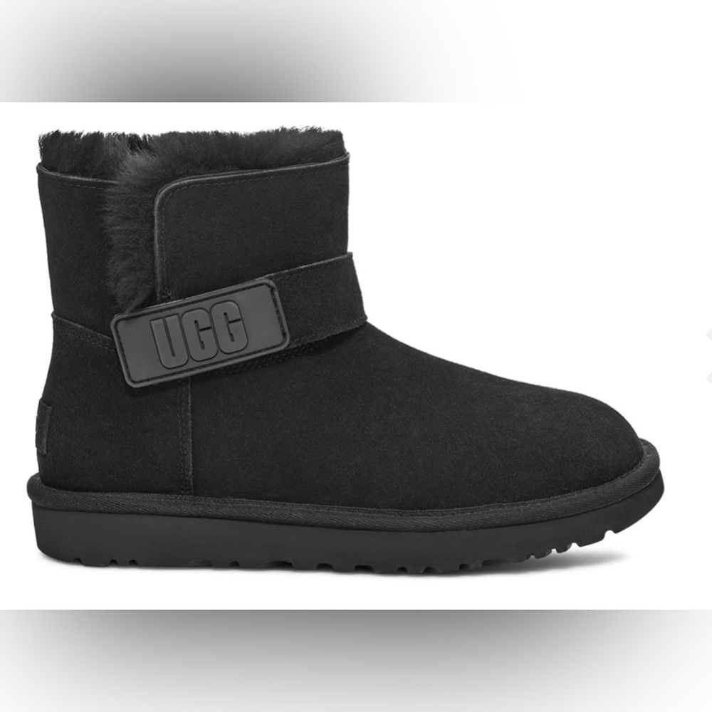 UGG Bailey Mini Logo Strap Bootie - Picture 2 of 10